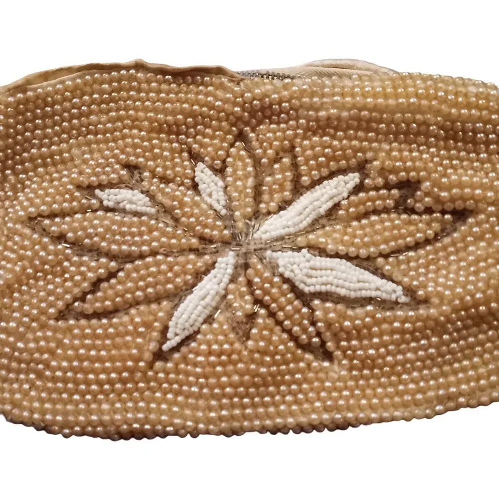 Vtg Debbie Faux Pearl Flower Beaded Purse Bag Clutch Japan Zip Close 9.5x5